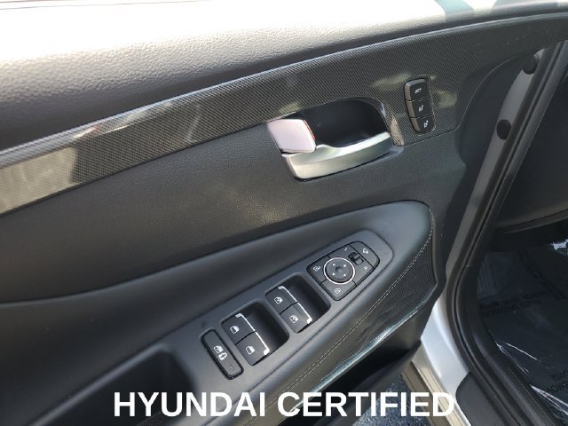 Certified 2023 Hyundai Santa Fe Limited AWD/4WD image 11