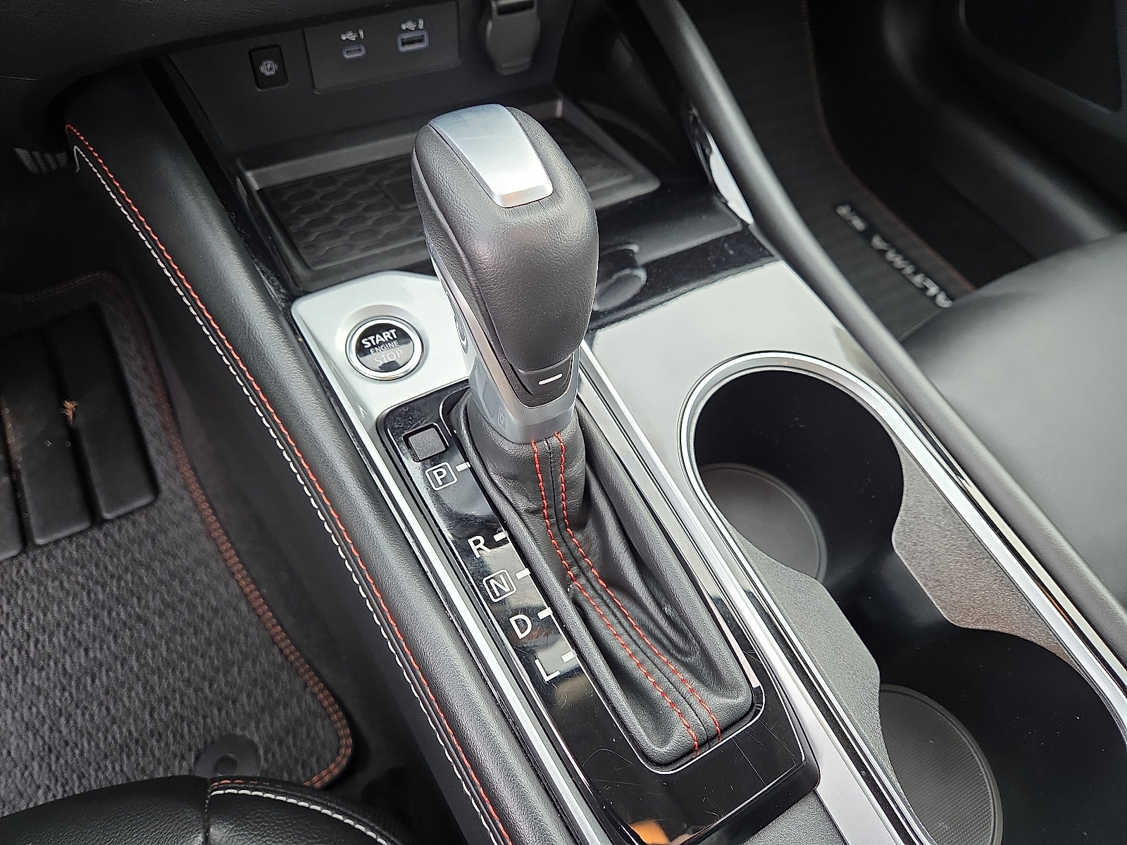 Used 2023 Nissan Altima 2.5 SR w/ SR Premium Package image 16