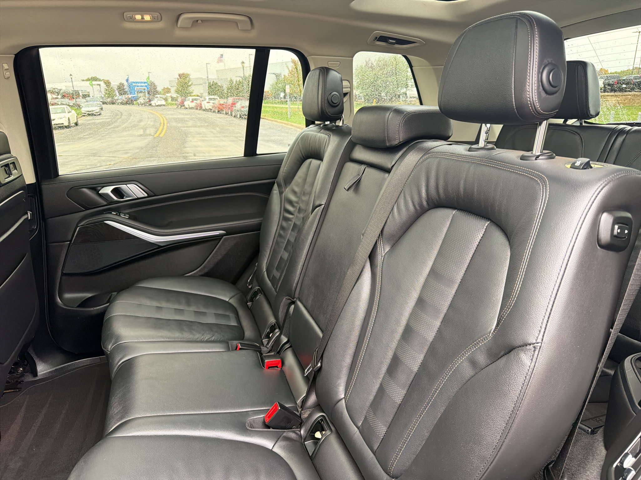 Used 2022 BMW X7 xDrive40i w/ Executive Package AWD/4WD image 35