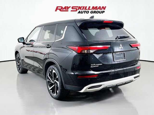 Used 2024 Mitsubishi Outlander SE image 5