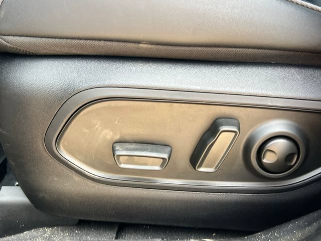 Used 2025 Jeep Wagoneer S Limited AWD/4WD image 10