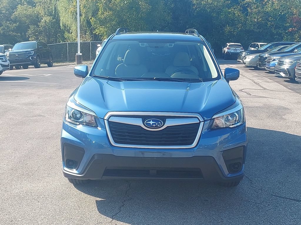 Used 2019 Subaru Forester Premium AWD/4WD image 2