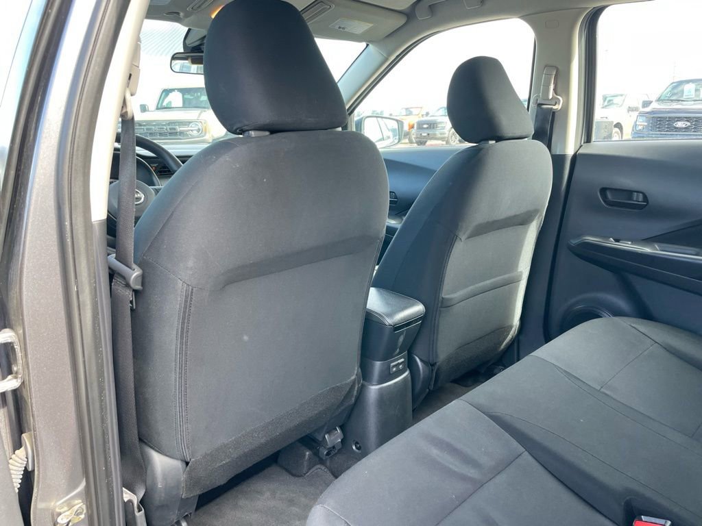 Used 2023 Nissan Kicks S FWD image 47