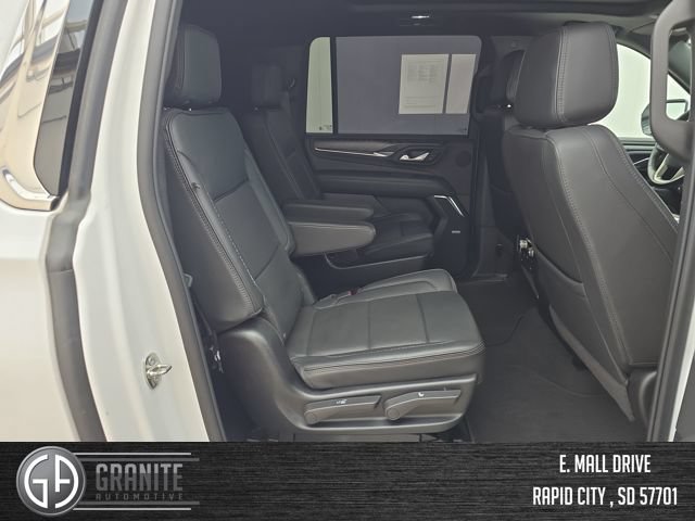 Used 2024 GMC Yukon XL Denali AWD/4WD image 39