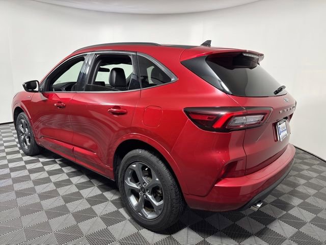Used 2024 Ford Escape ST-Line image 5