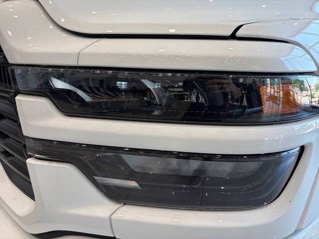 New 2026 RAM 2500 Big Horn AWD/4WD image 9