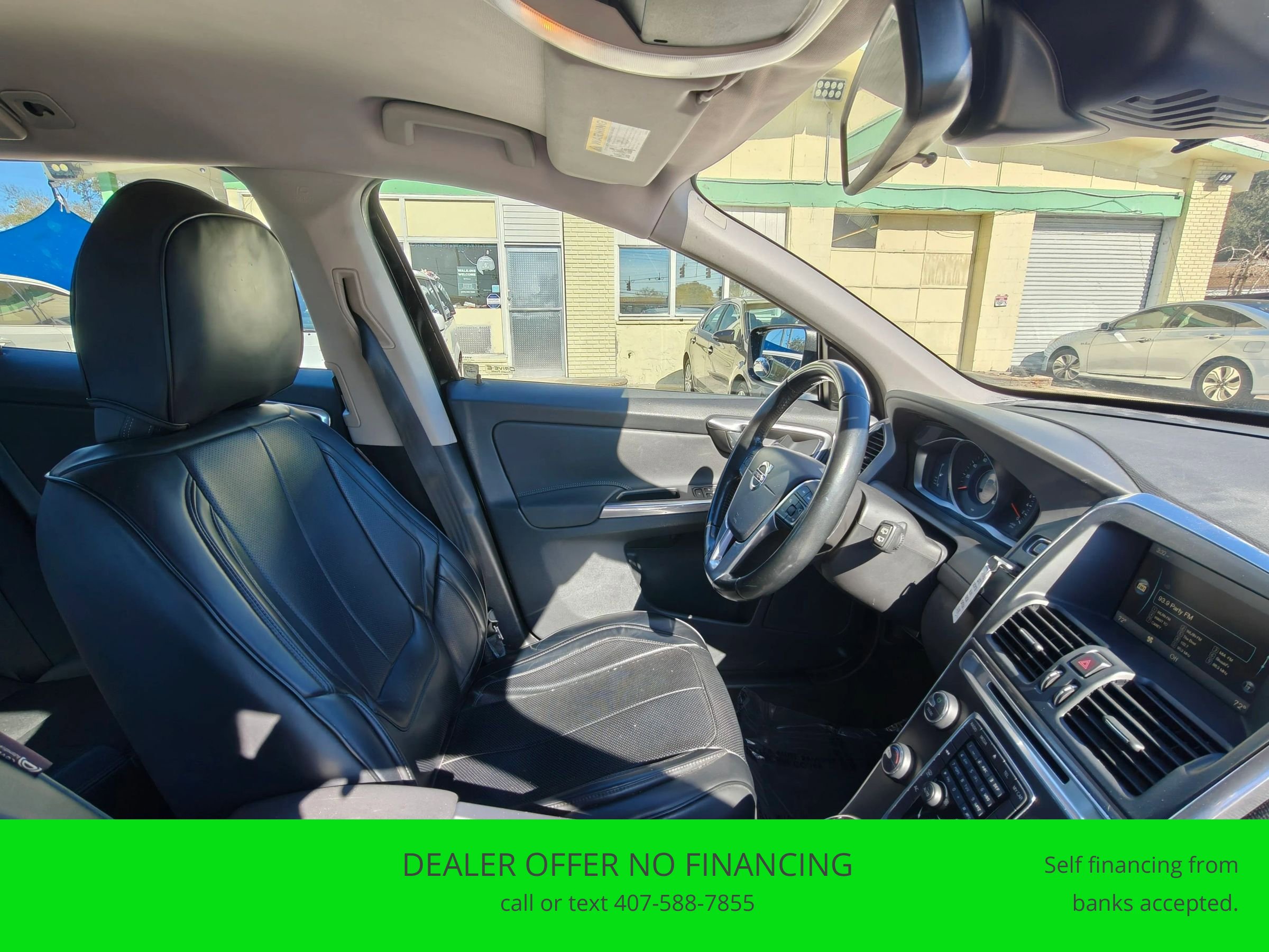 Used 2015 Volvo XC60 T5 image 17