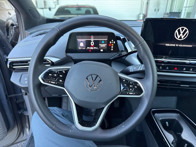 Used 2023 Volkswagen ID.4 Pro S Plus AWD/4WD image 10