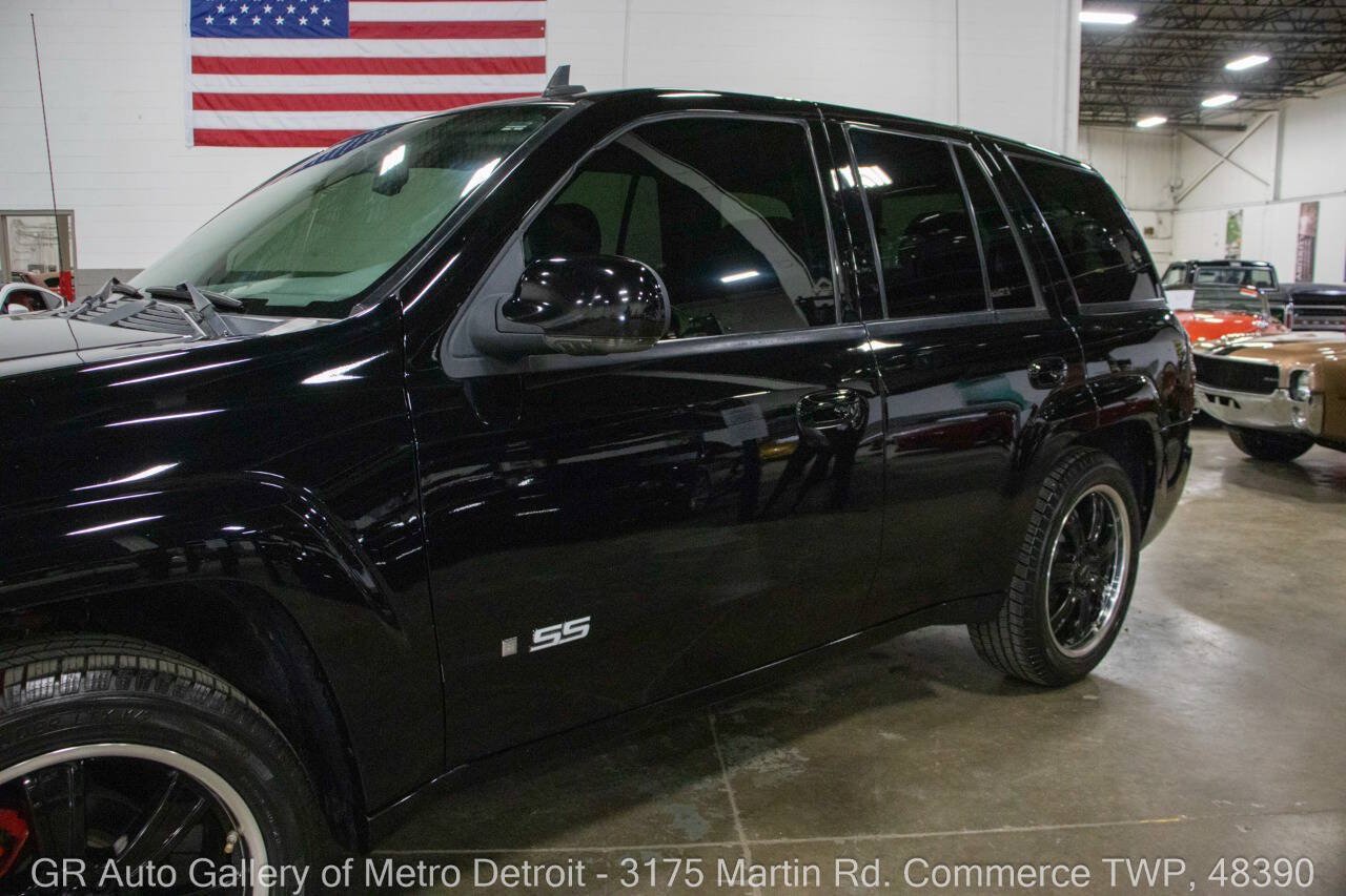 Used 2008 Chevrolet TrailBlazer SS w/ Sun And 6-Disc Cd Package AWD/4WD image 21