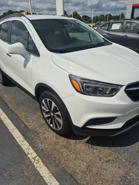 Used 2022 Buick Encore Preferred AWD/4WD image 5