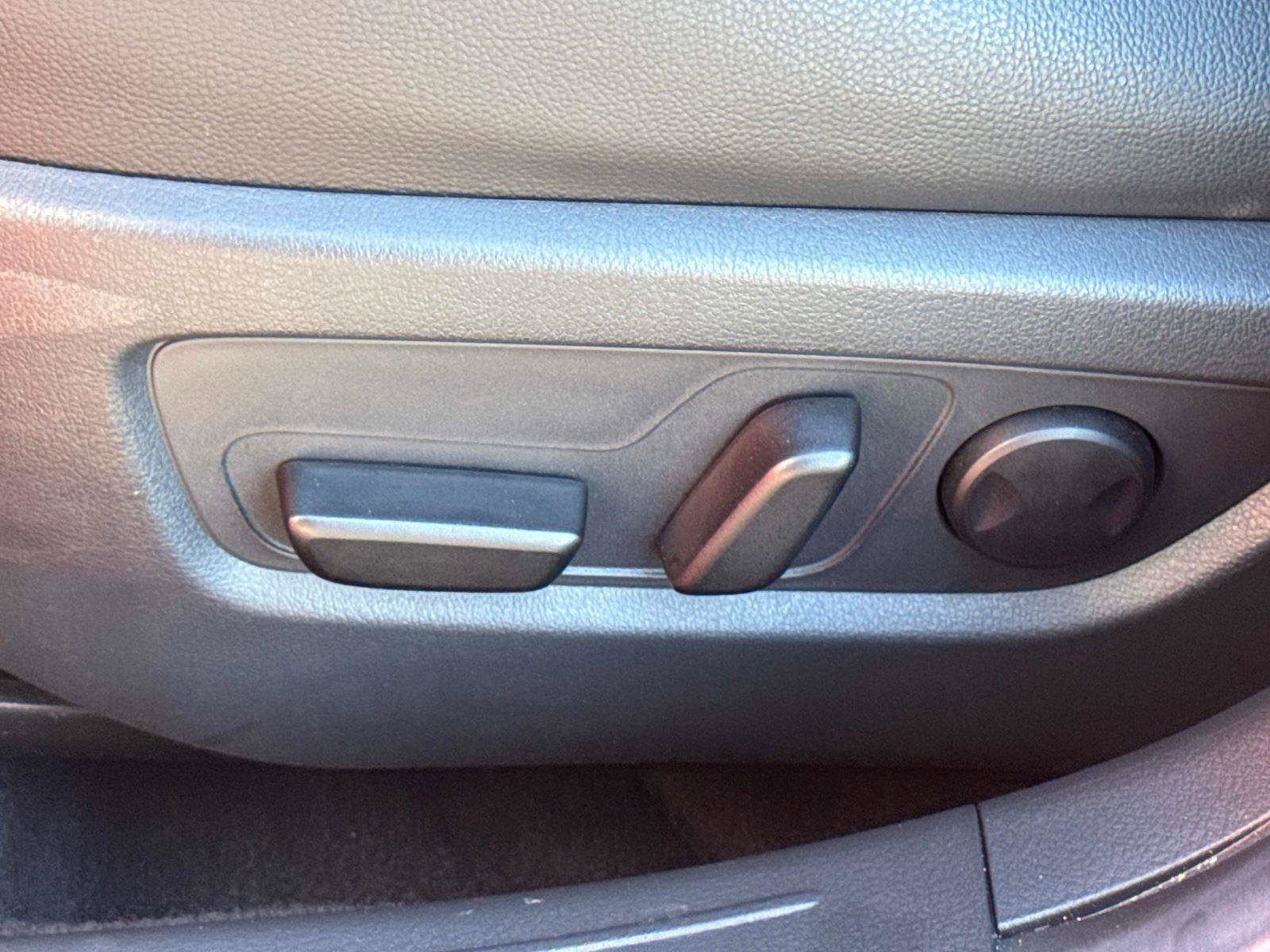 Certified 2025 MAZDA CX-50 AWD 2.5 Turbo w/ Cargo Package image 20