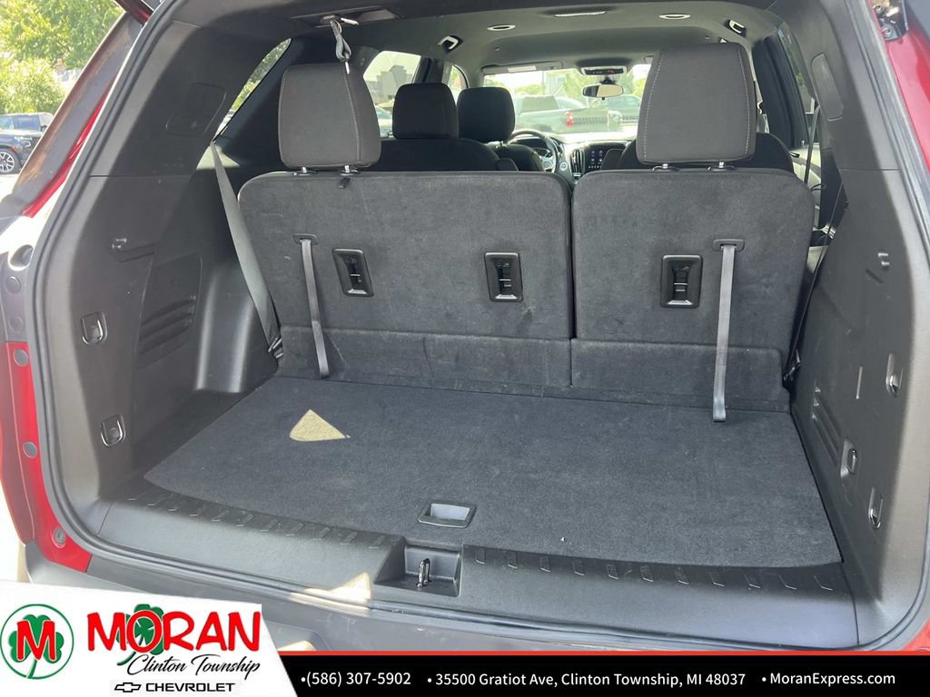 Certified 2023 Chevrolet Traverse LT FWD image 13