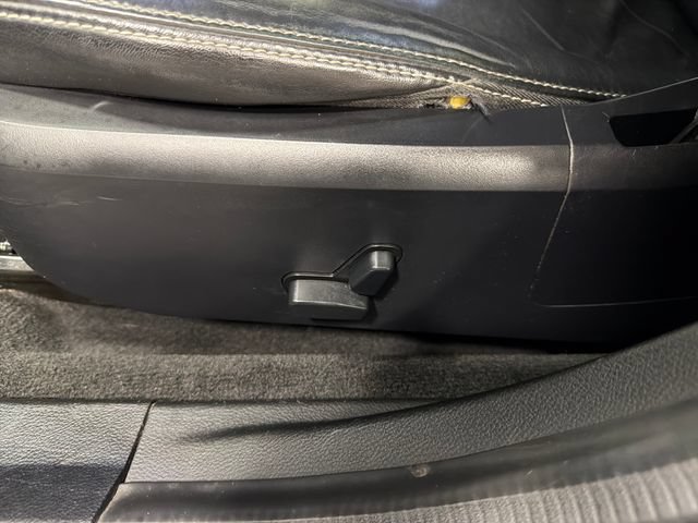 Used 2012 Chrysler 200 Limited FWD image 25