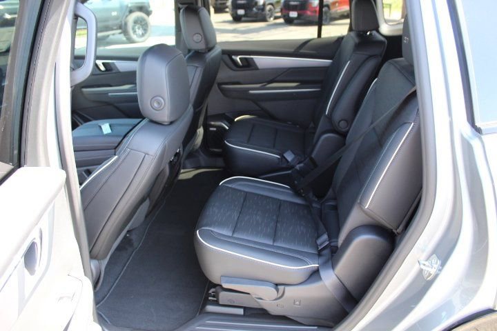 New 2026 Buick Enclave Sport Touring w/ Power Package FWD image 13