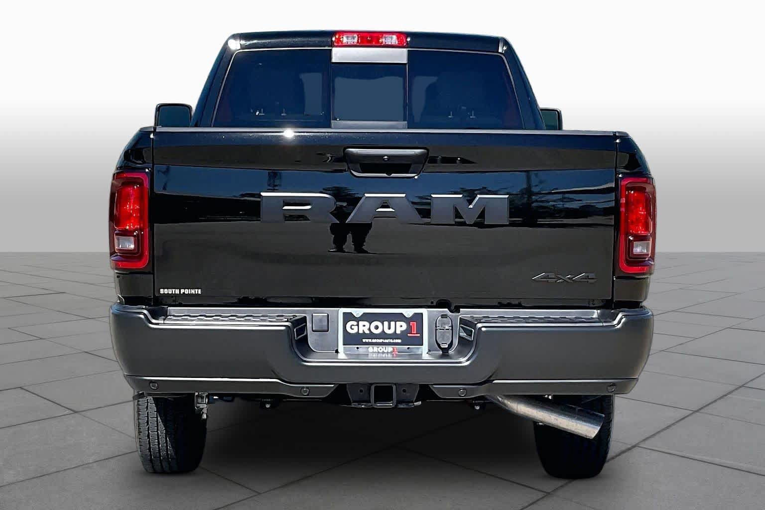 New 2027 RAM 2500 Tradesman AWD/4WD image 4