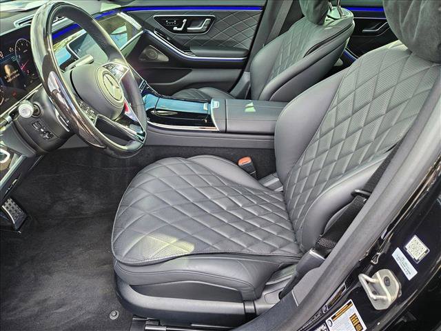 Used 2025 Mercedes-Benz S 580 4MATIC Sedan image 16
