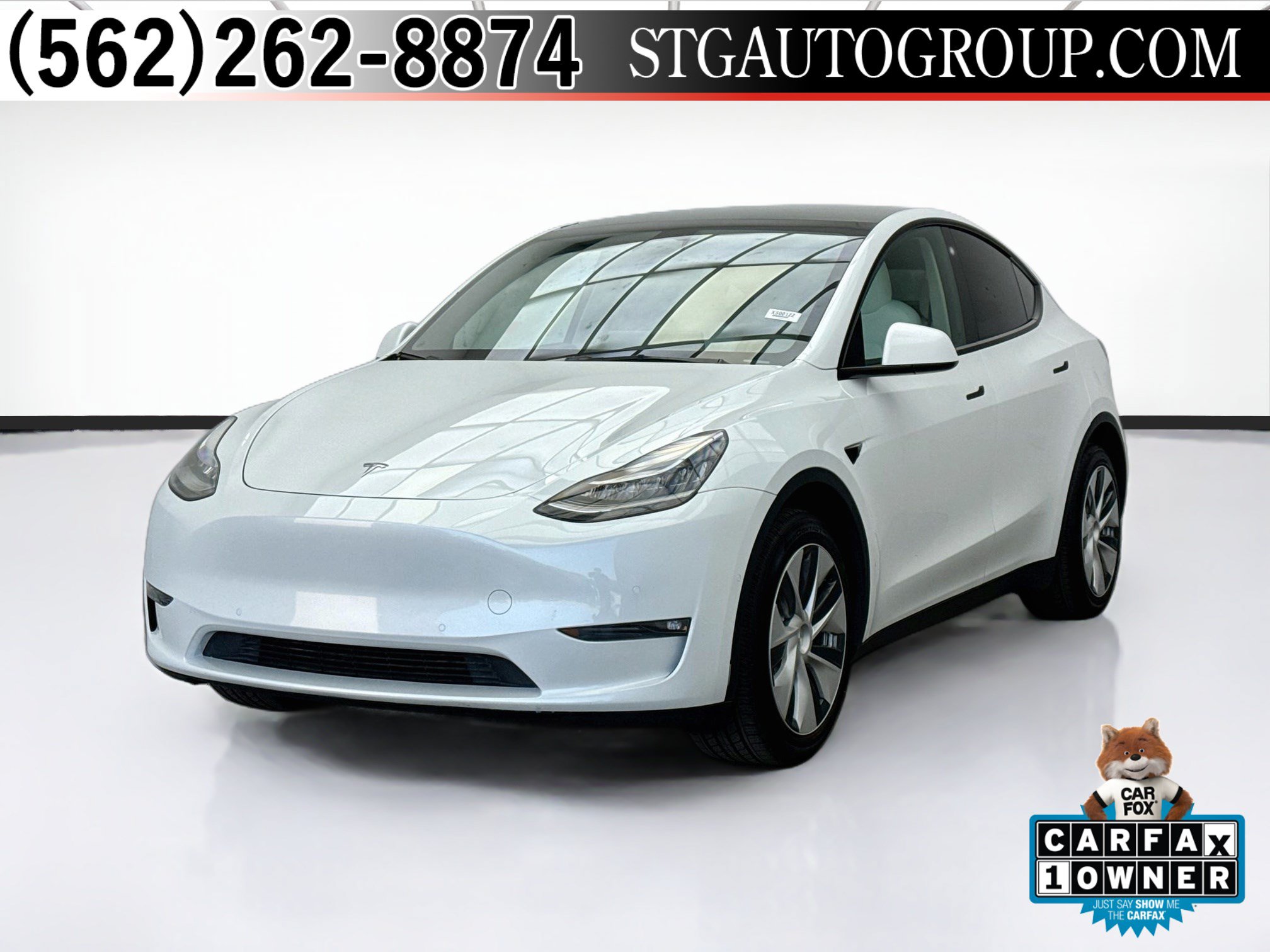 Used 2022 Tesla Model Y Long Range AWD/4WD image 1