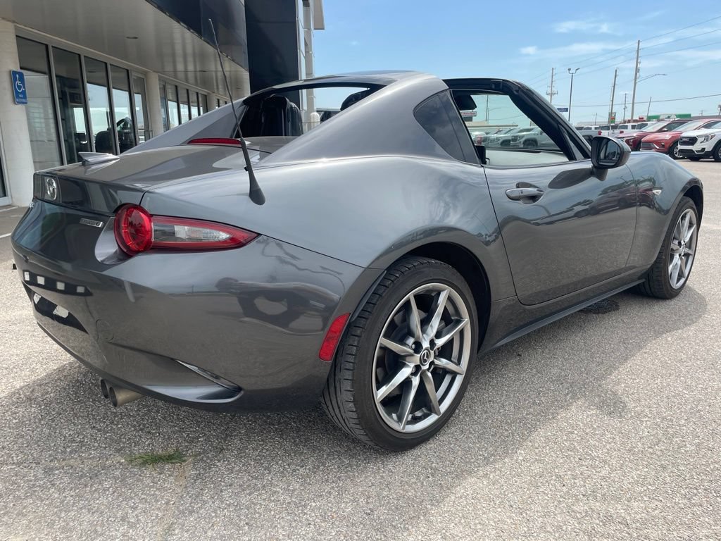 Used 2022 MAZDA MX-5 Miata RF Grand Touring RWD image 3