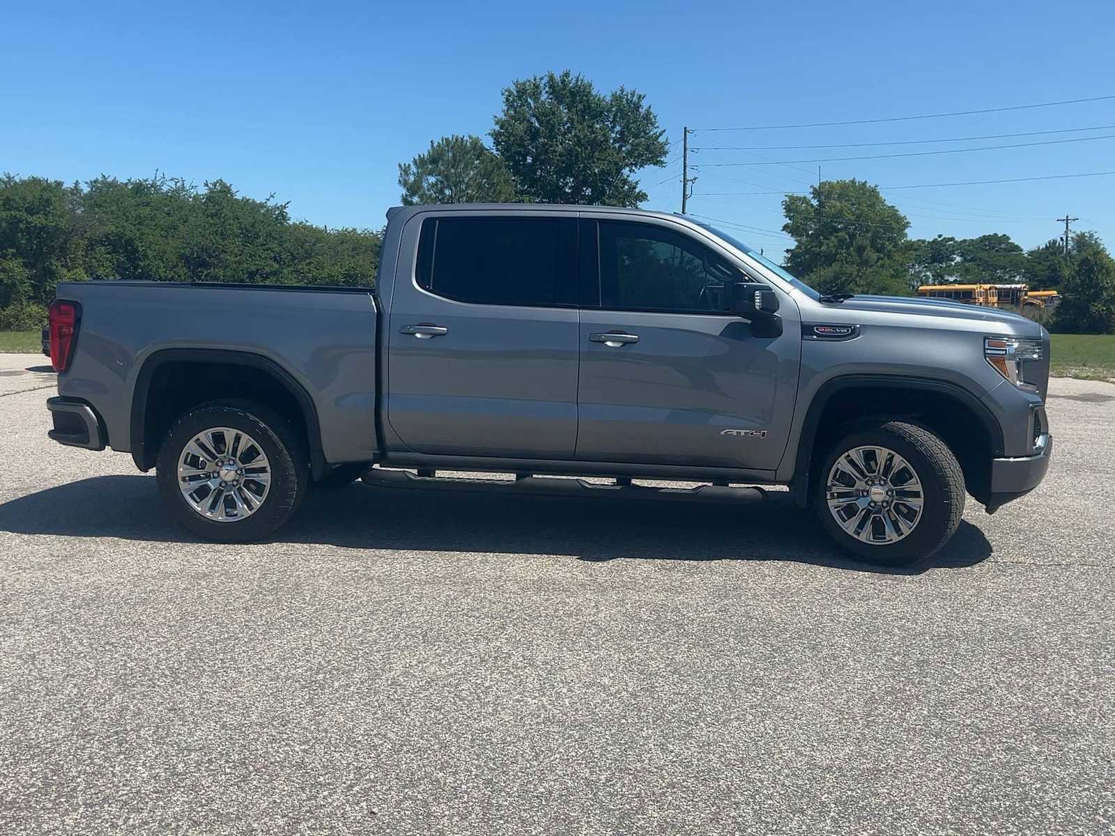 Used 2019 GMC Sierra 1500 AT4 w/ AT4 Preferred Package AWD/4WD image 7