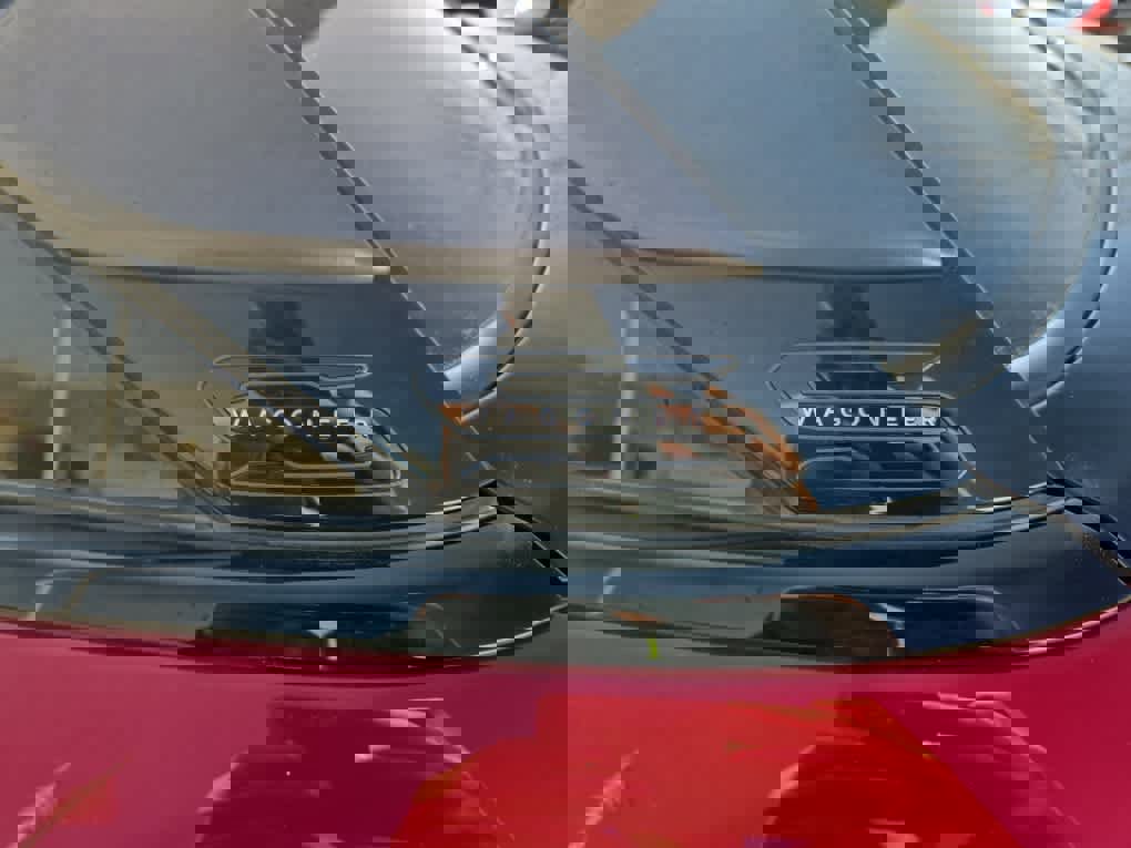 Used 2025 Jeep Wagoneer S Limited AWD/4WD image 10