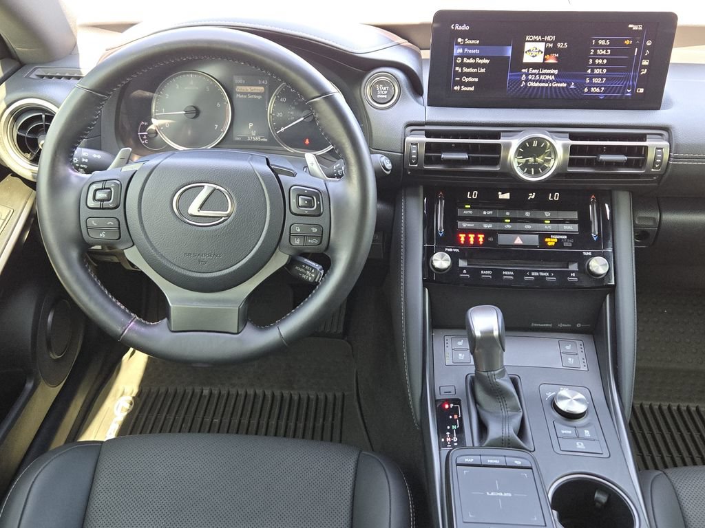 Used 2022 Lexus IS 300 w/ Premium Package RWD image 27