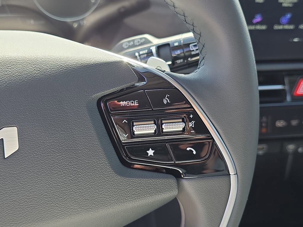New 2026 Kia Niro Wind FWD image 31