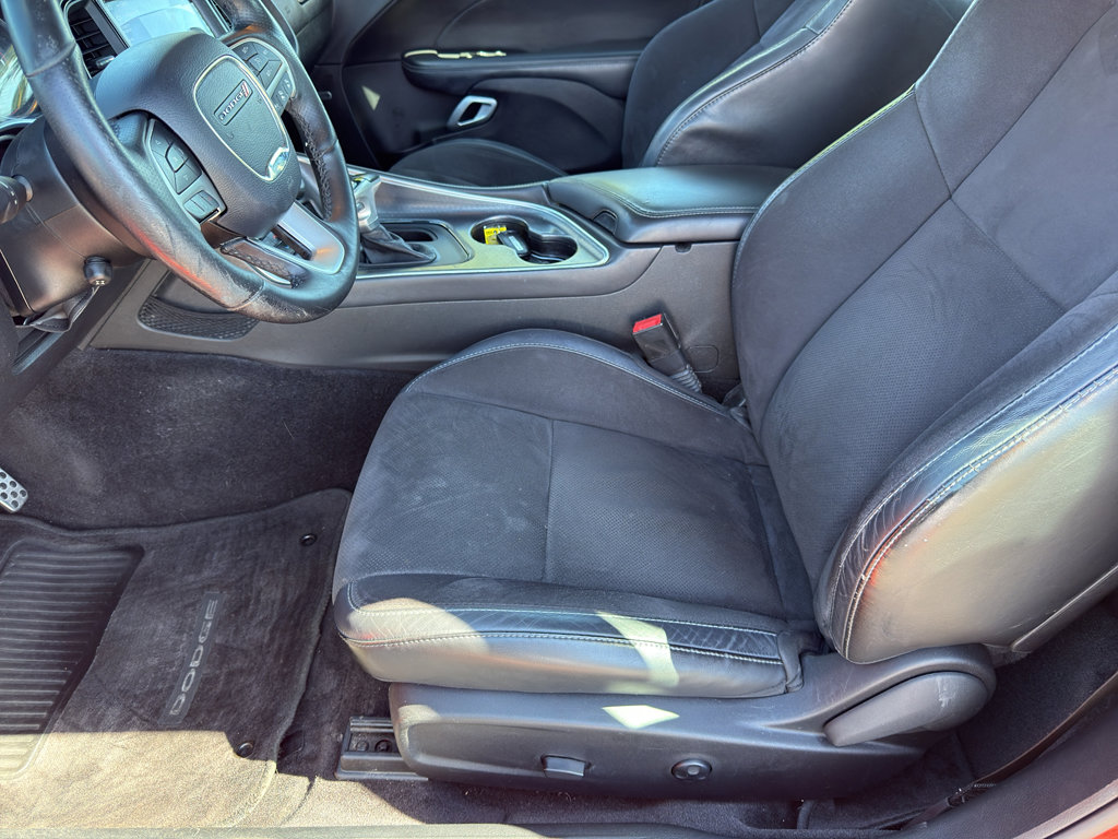 Used 2017 Dodge Challenger GT w/ Technology Group image 11
