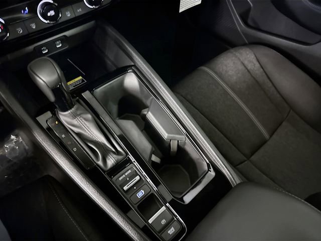 Certified 2025 Honda Accord Sport image 38