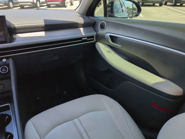 Used 2024 Hyundai Sonata SEL w/ Convenience Package image 16