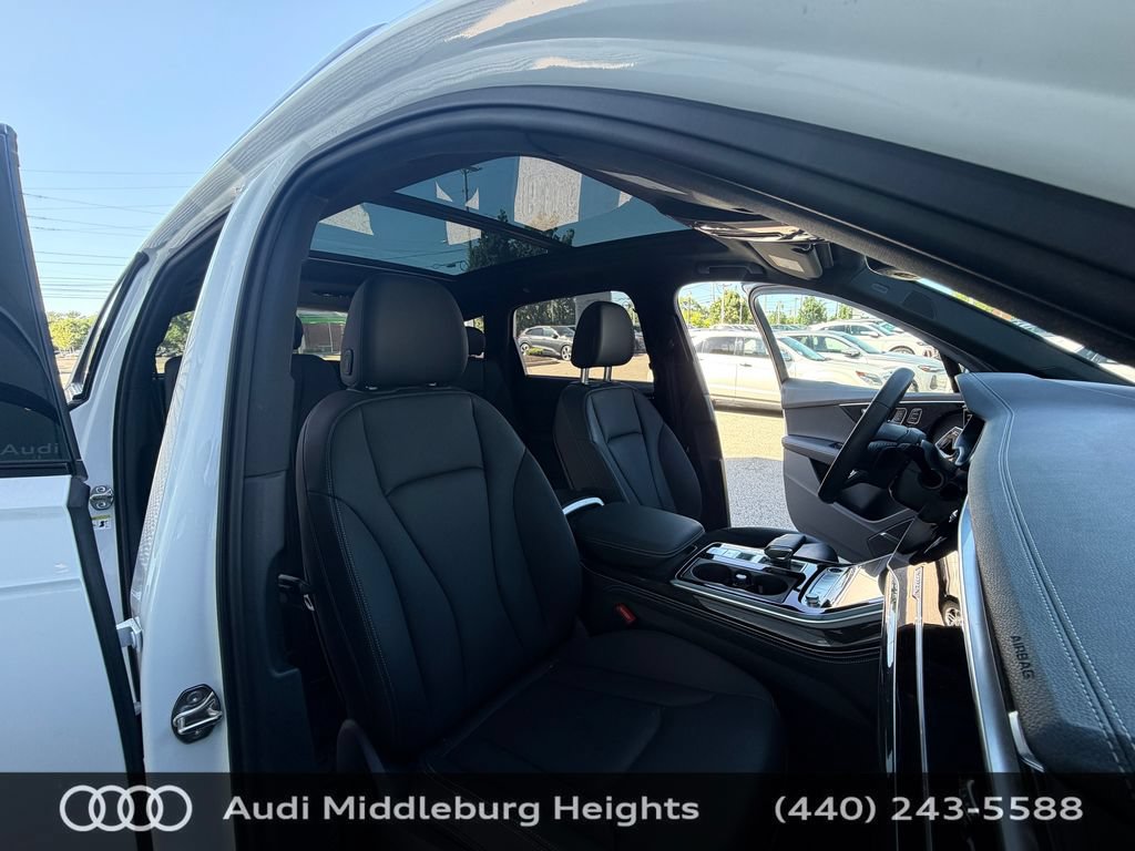 Certified 2025 Audi Q7 3.0T Premium Plus w/ Premium Plus Package AWD/4WD image 31