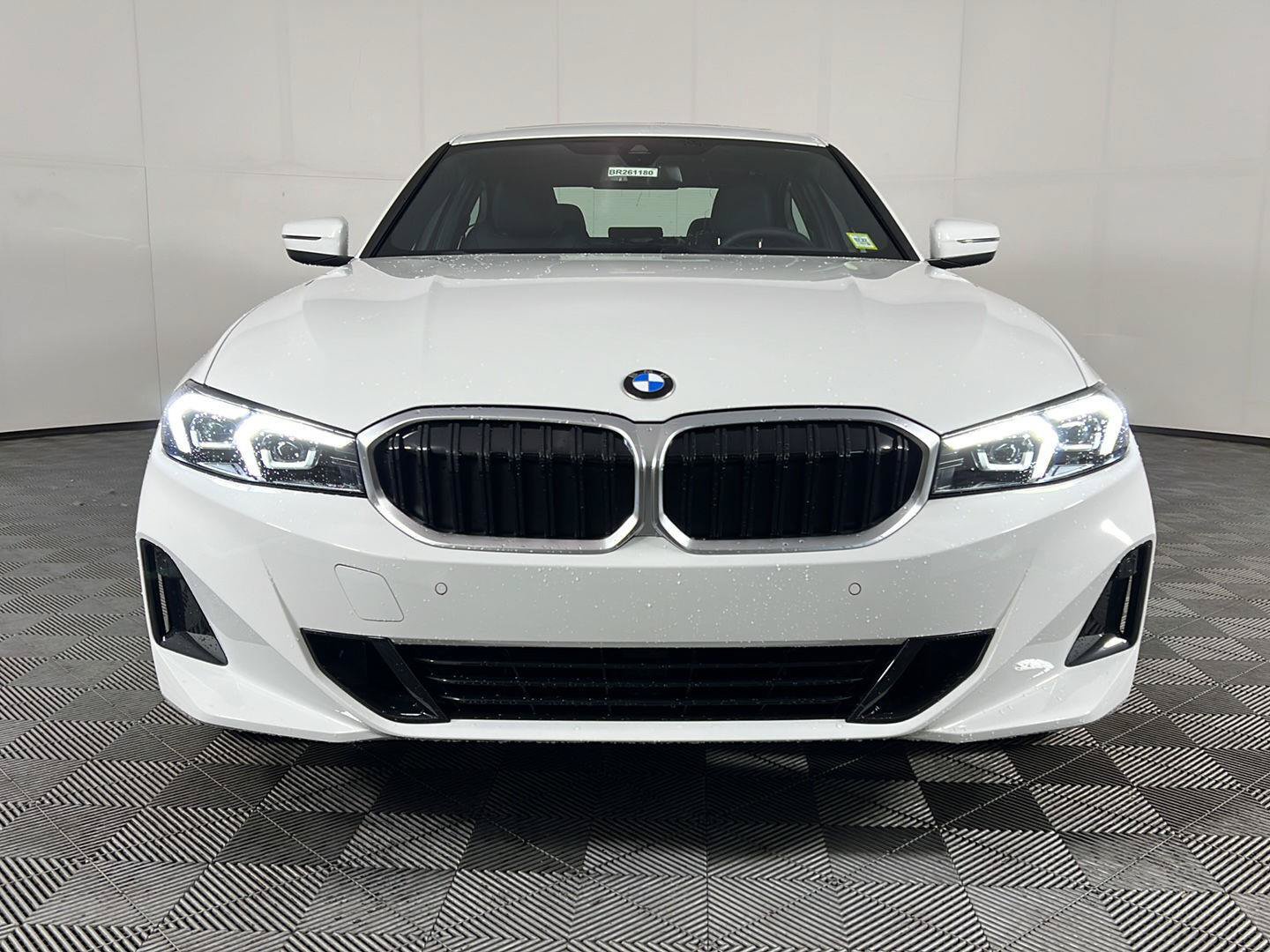 New 2026 BMW 330i xDrive Sedan w/ Premium Package AWD/4WD image 5
