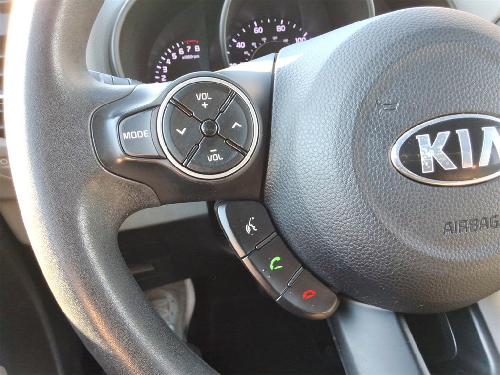 Used 2015 Kia Soul image 26