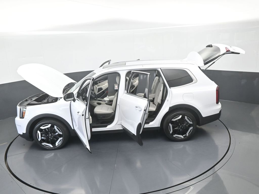 Used 2024 Kia Telluride S w/ S Sunroof Package image 65