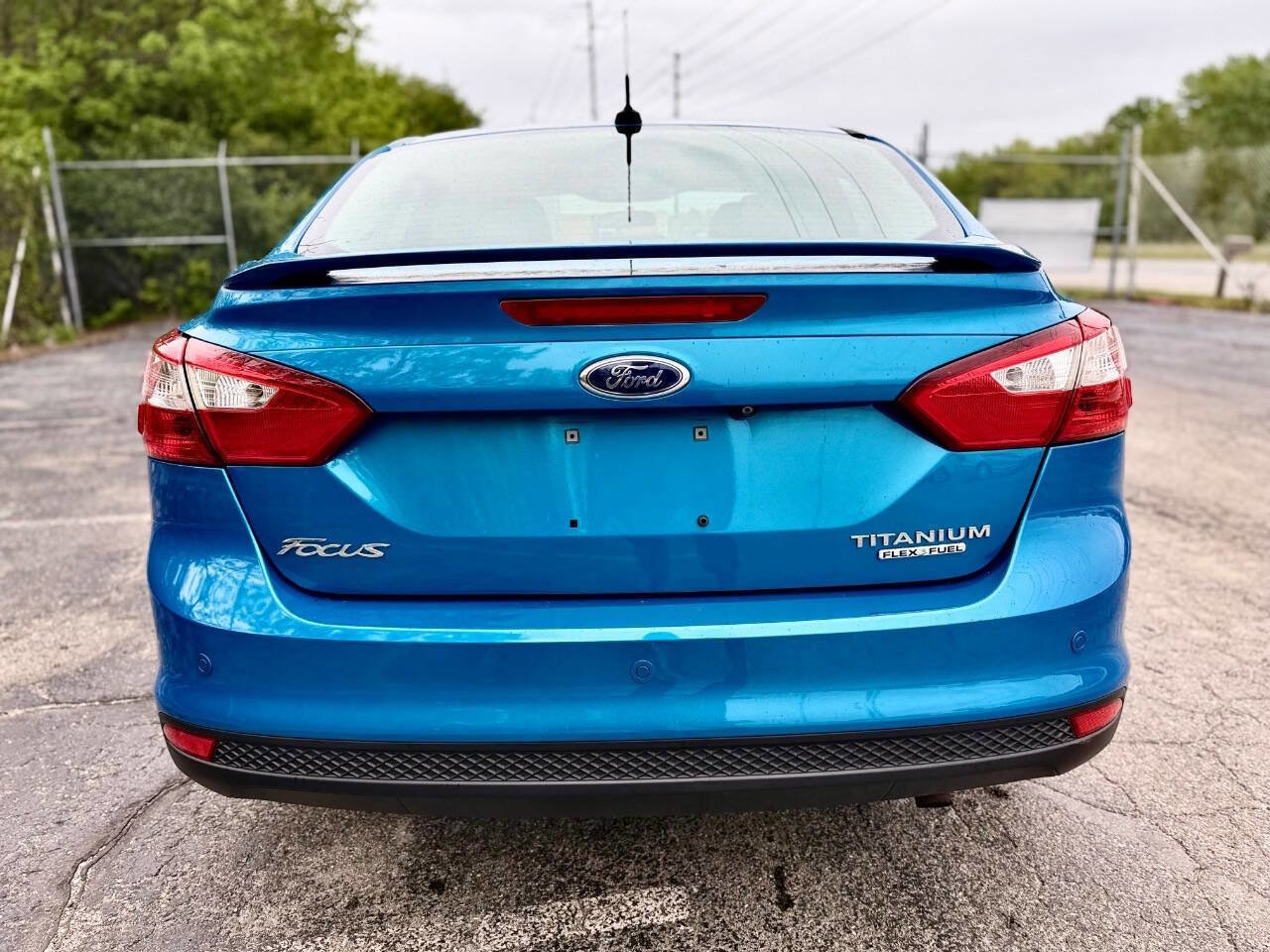 Used 2013 Ford Focus Titanium FWD image 4