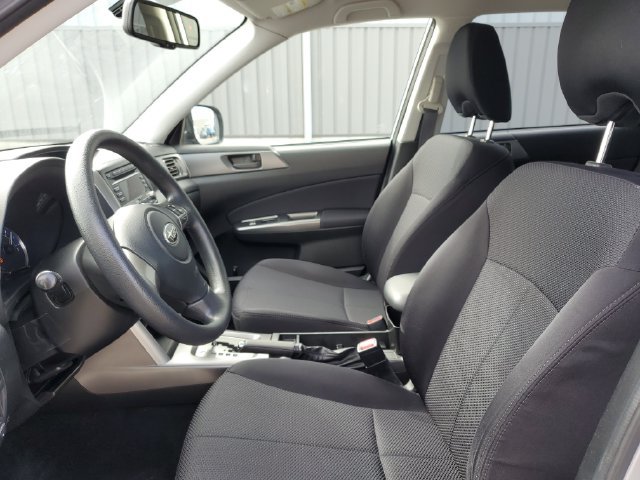 Used 2012 Subaru Forester 2.5X w/ Alloy Wheel Pkg AWD/4WD image 5