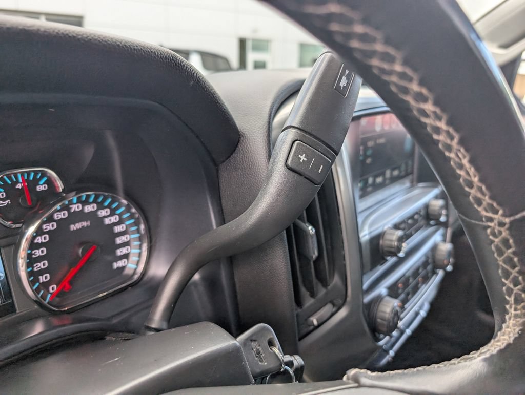 Used 2018 Chevrolet Silverado 1500 LT AWD/4WD image 22