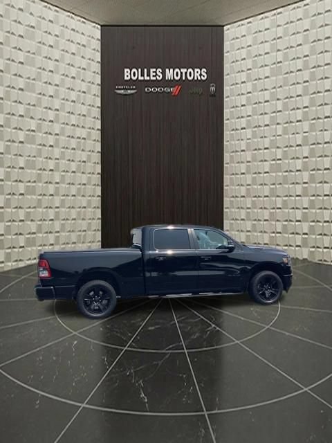 Used 2022 RAM 1500 Big Horn AWD/4WD image 4