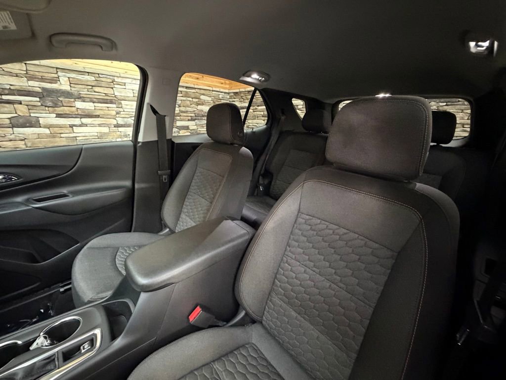 Used 2021 Chevrolet Equinox LT image 12