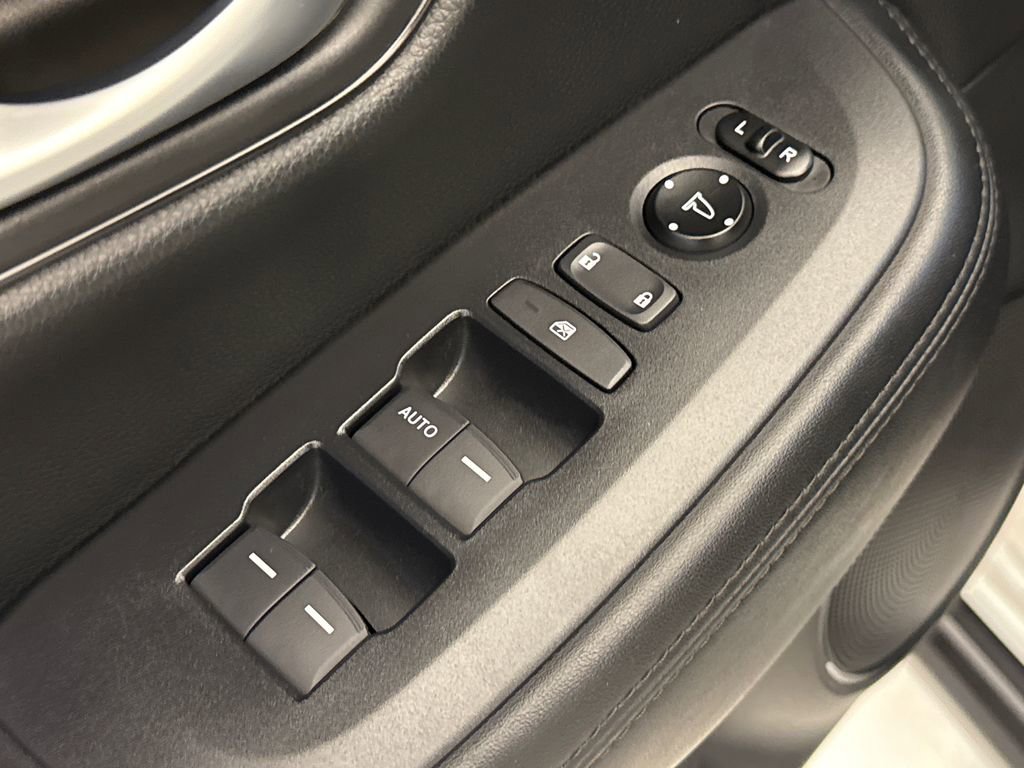 New 2026 Honda HR-V LX image 20