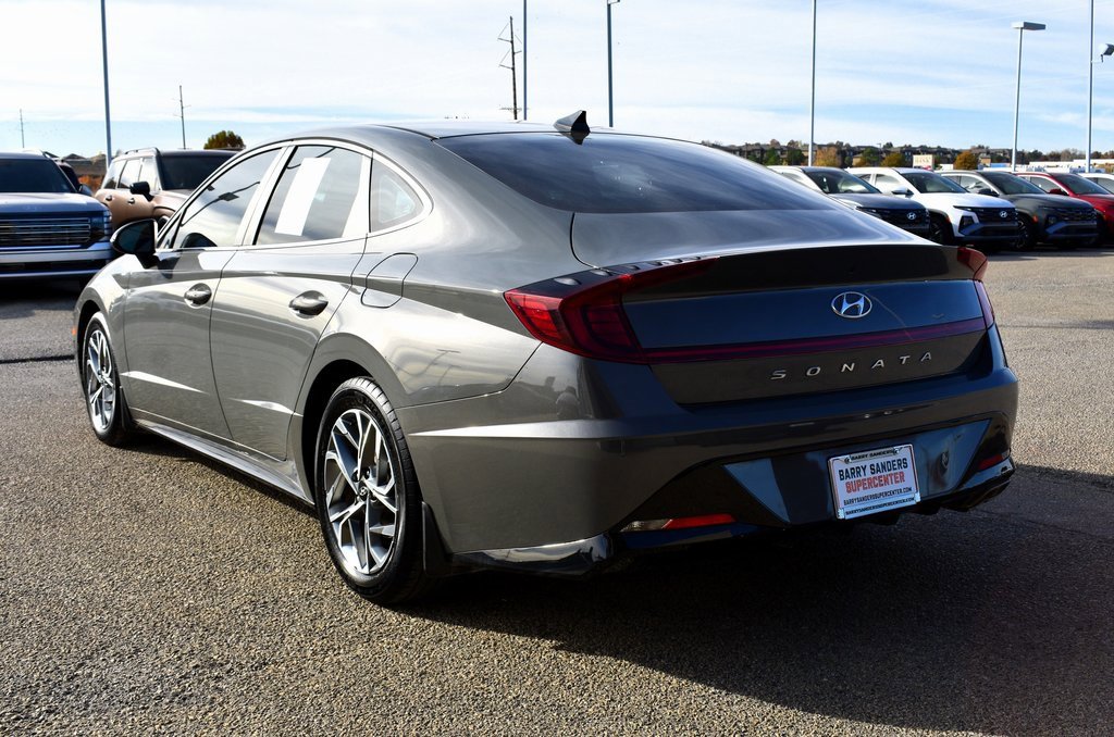 Used 2022 Hyundai Sonata SEL image 4