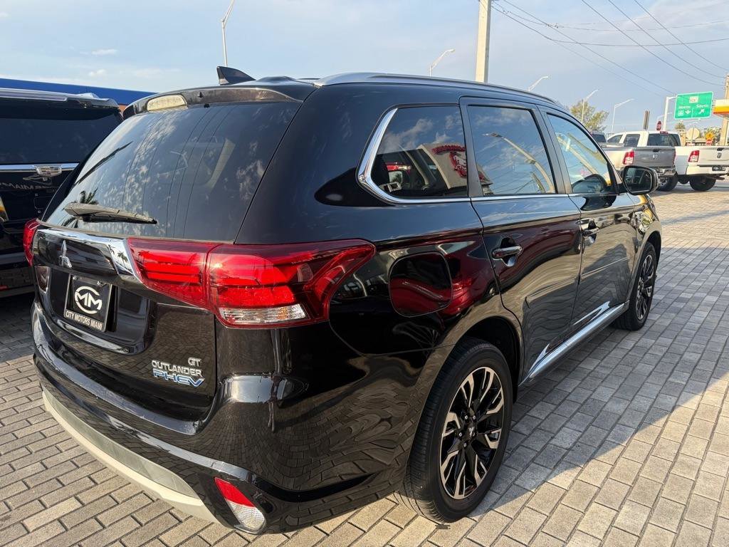 Used 2018 Mitsubishi Outlander SEL AWD/4WD image 8