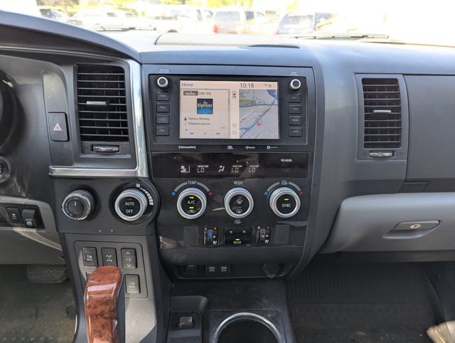 Used 2020 Toyota Sequoia Platinum AWD/4WD image 18