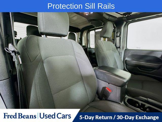 Certified 2022 Jeep Gladiator Sport AWD/4WD image 33