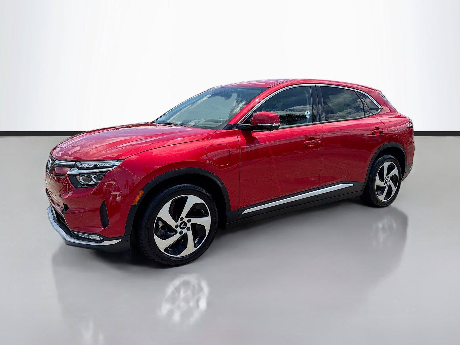 New 2025 VinFast VF 8 Eco AWD/4WD image 3
