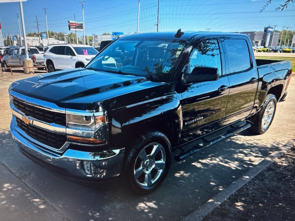 Used 2017 Chevrolet Silverado 1500 LT w/ All Star Edition