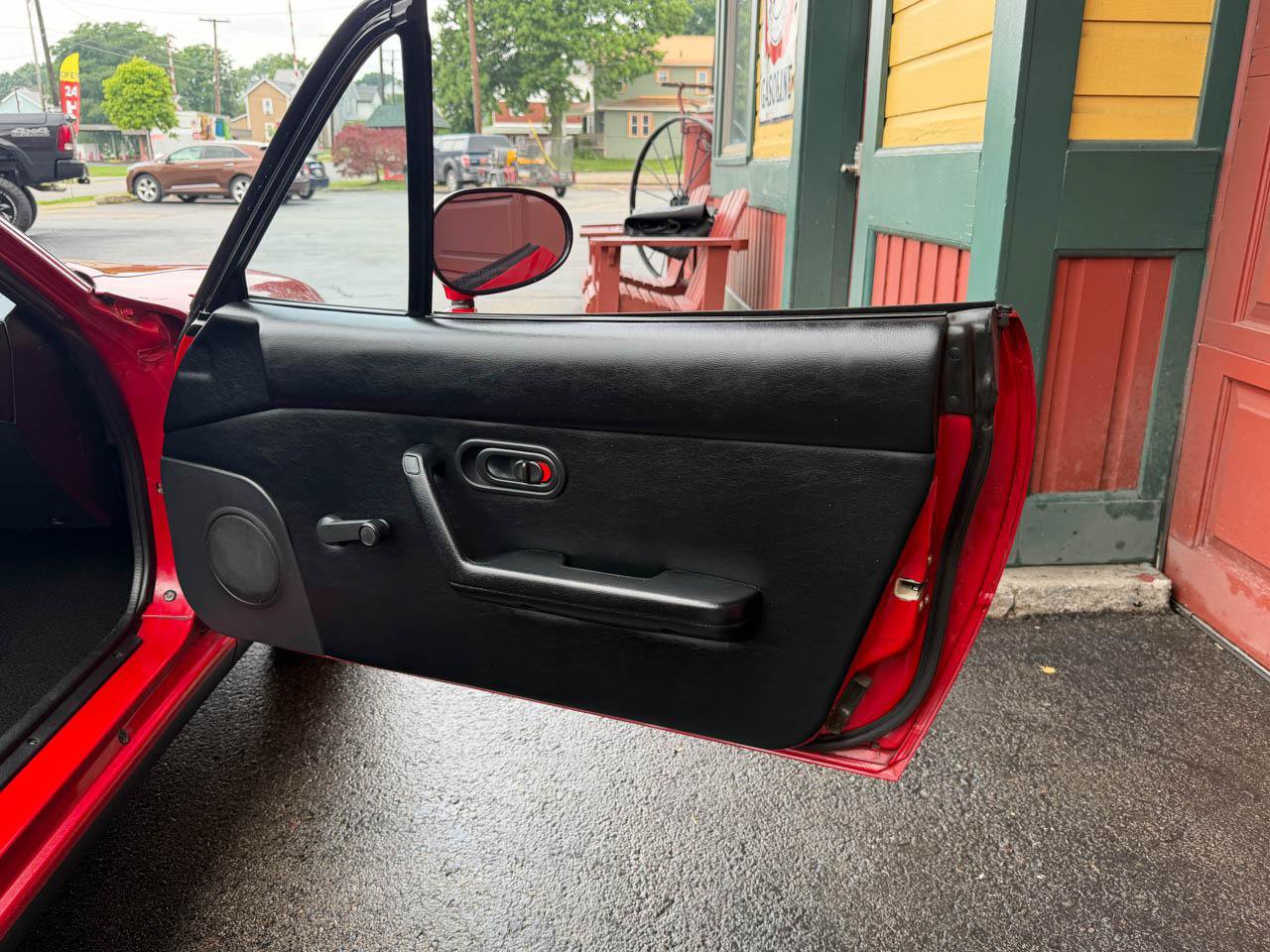 Used 1990 MAZDA MX-5 Miata RWD image 32