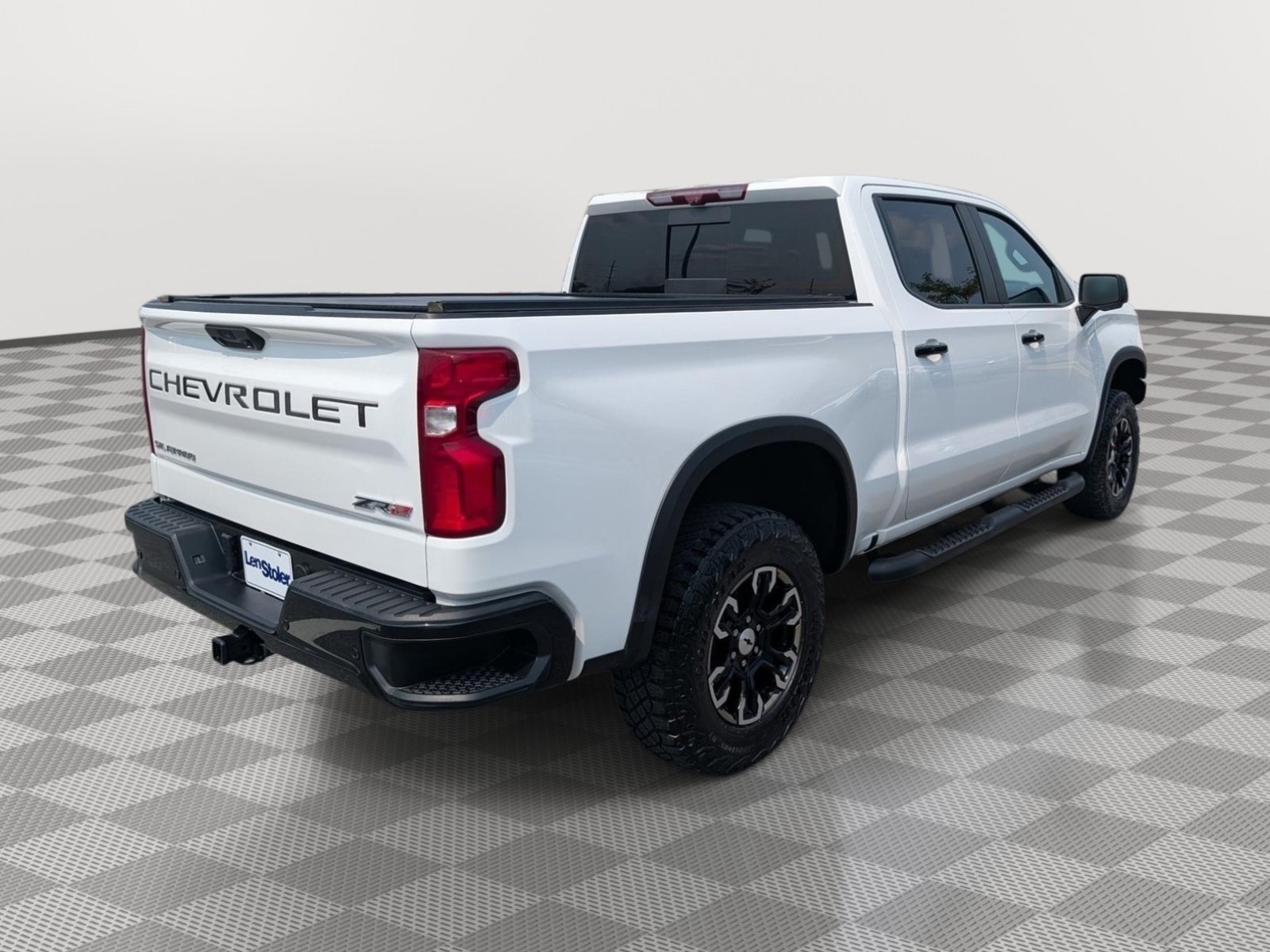 Used 2022 Chevrolet Silverado 1500 ZR2 w/ Technology Package AWD/4WD image 5