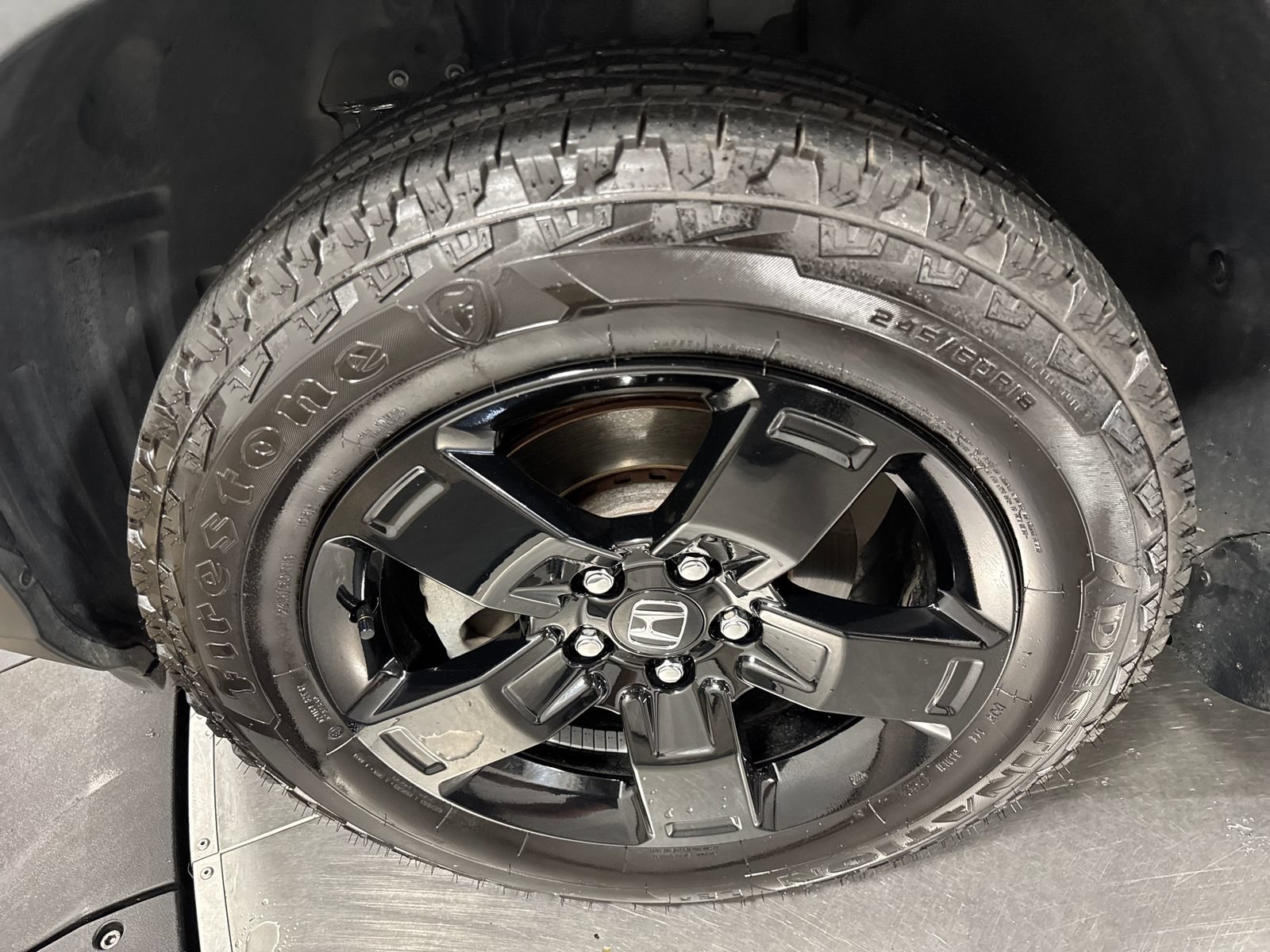 Used 2019 Honda Ridgeline Black Edition image 2