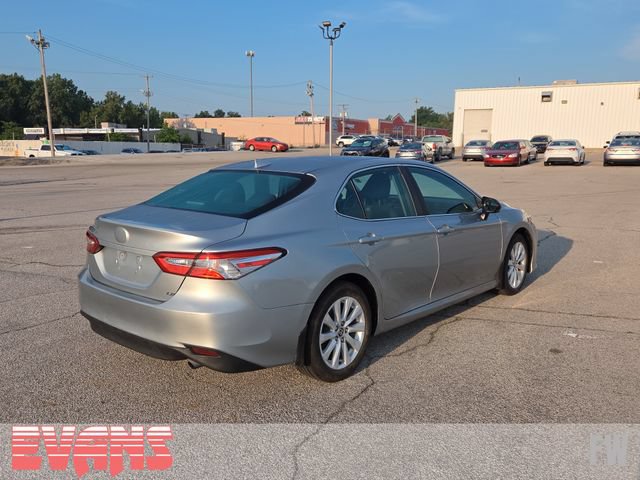 Used 2020 Toyota Camry LE FWD image 21