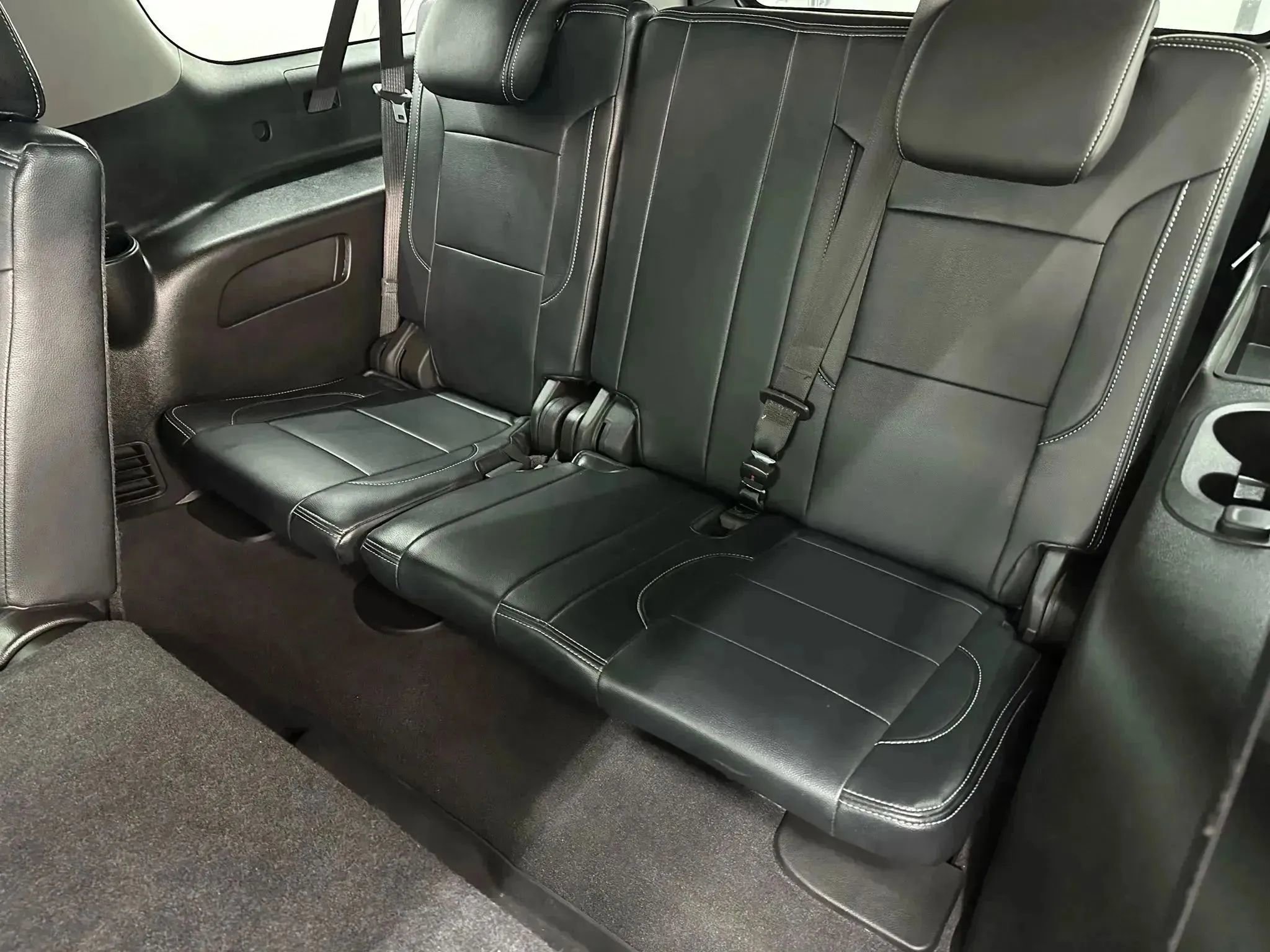 Used 2019 GMC Yukon XL SLE AWD/4WD image 16